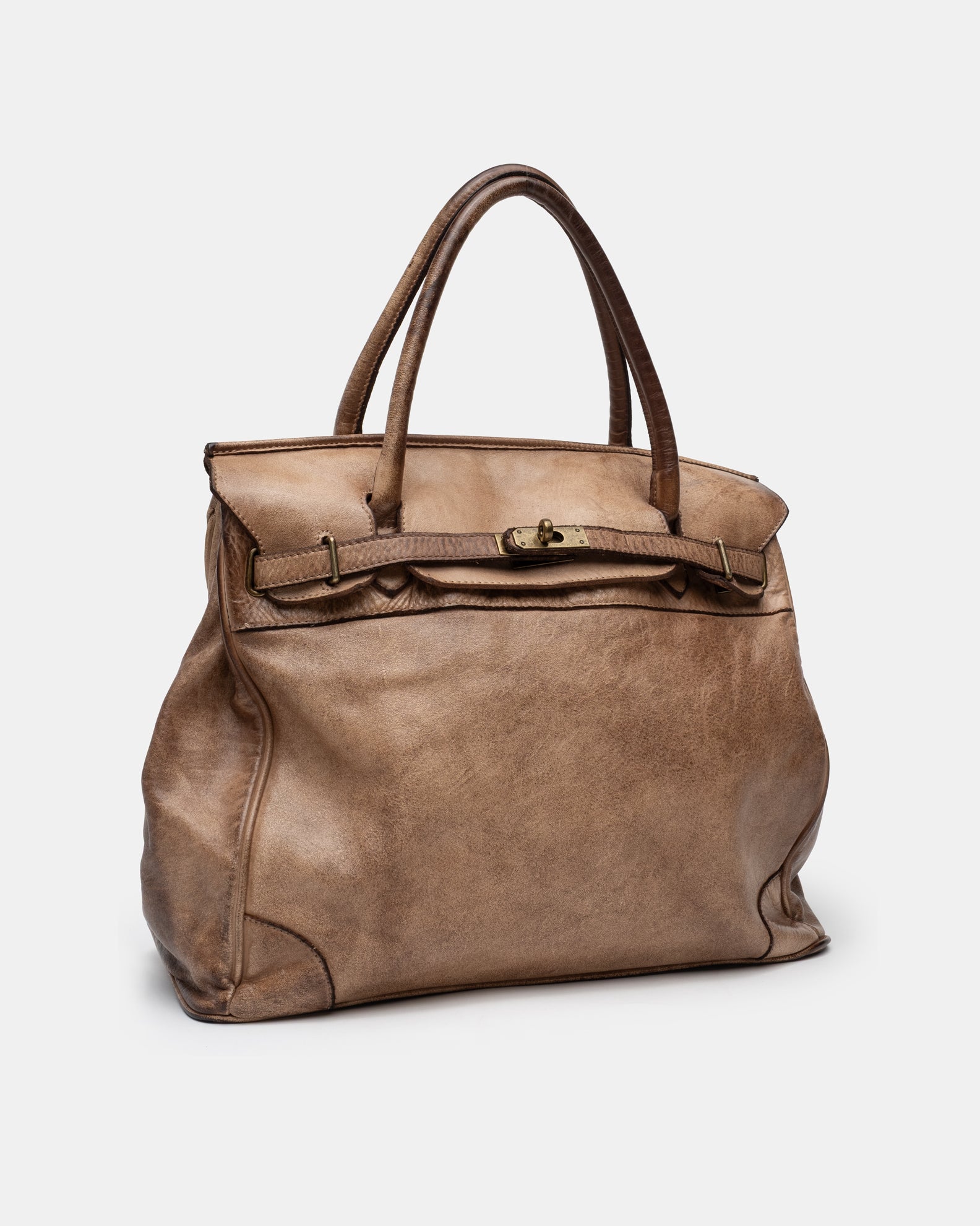 Washed Calf Leather Shoulder Bag in Earth