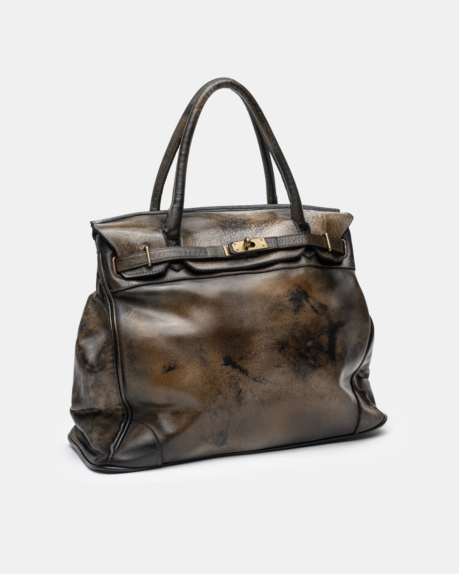 Washed Calf Leather Shoulder Bag in Antique Black
