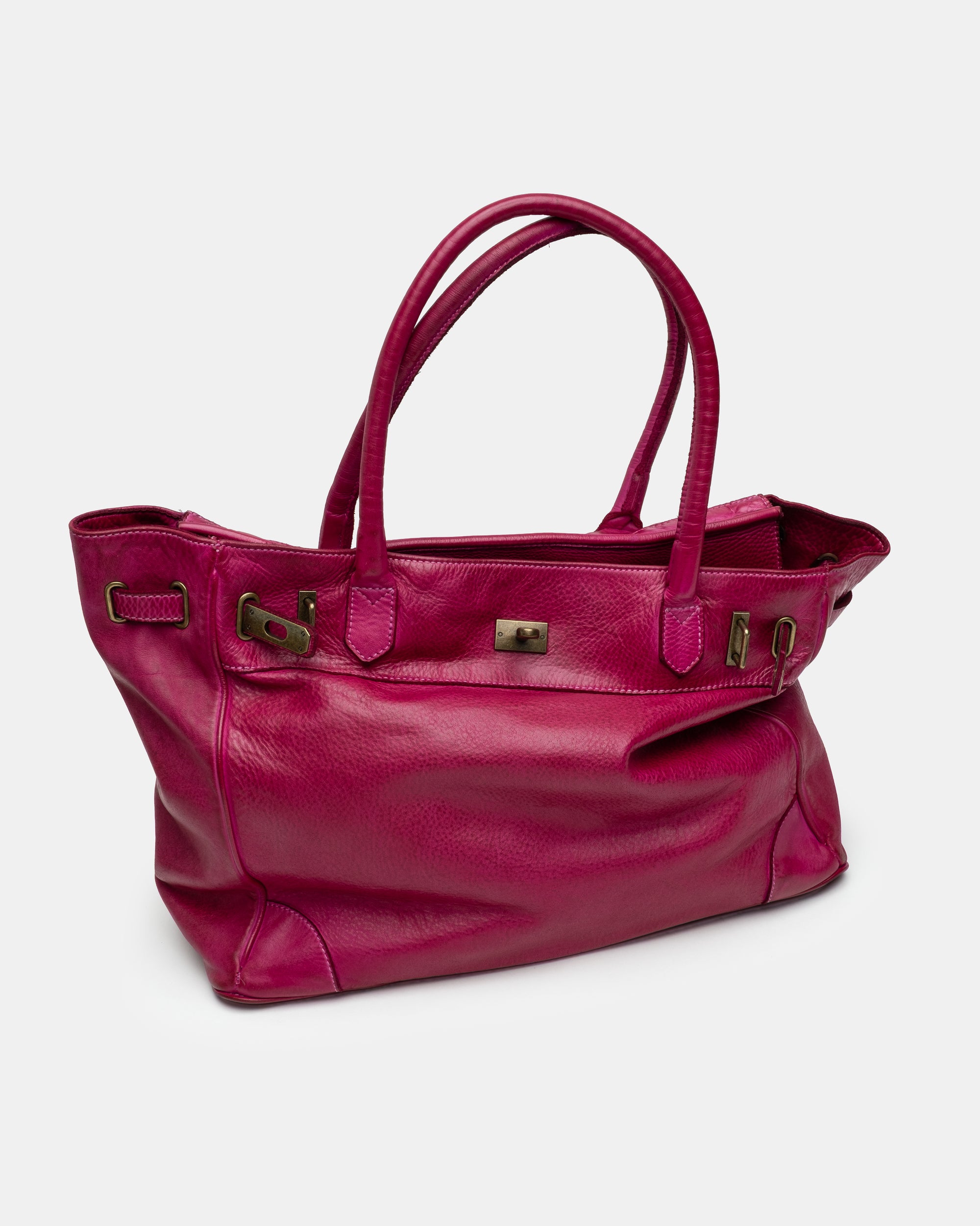 Washed Slouchy Calf-Leather Shoulder Bag in Raspberry