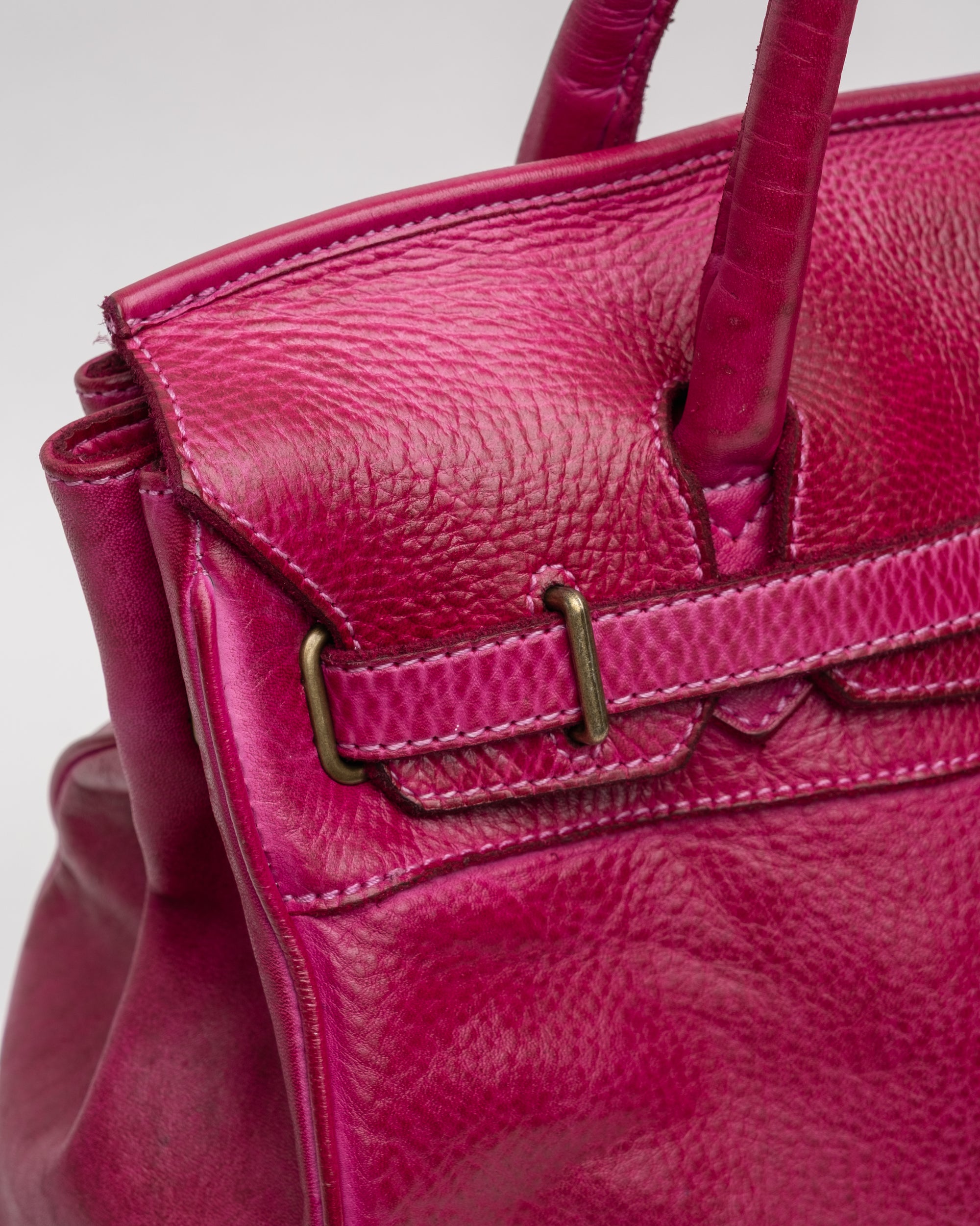 Washed Slouchy Calf-Leather Shoulder Bag in Raspberry