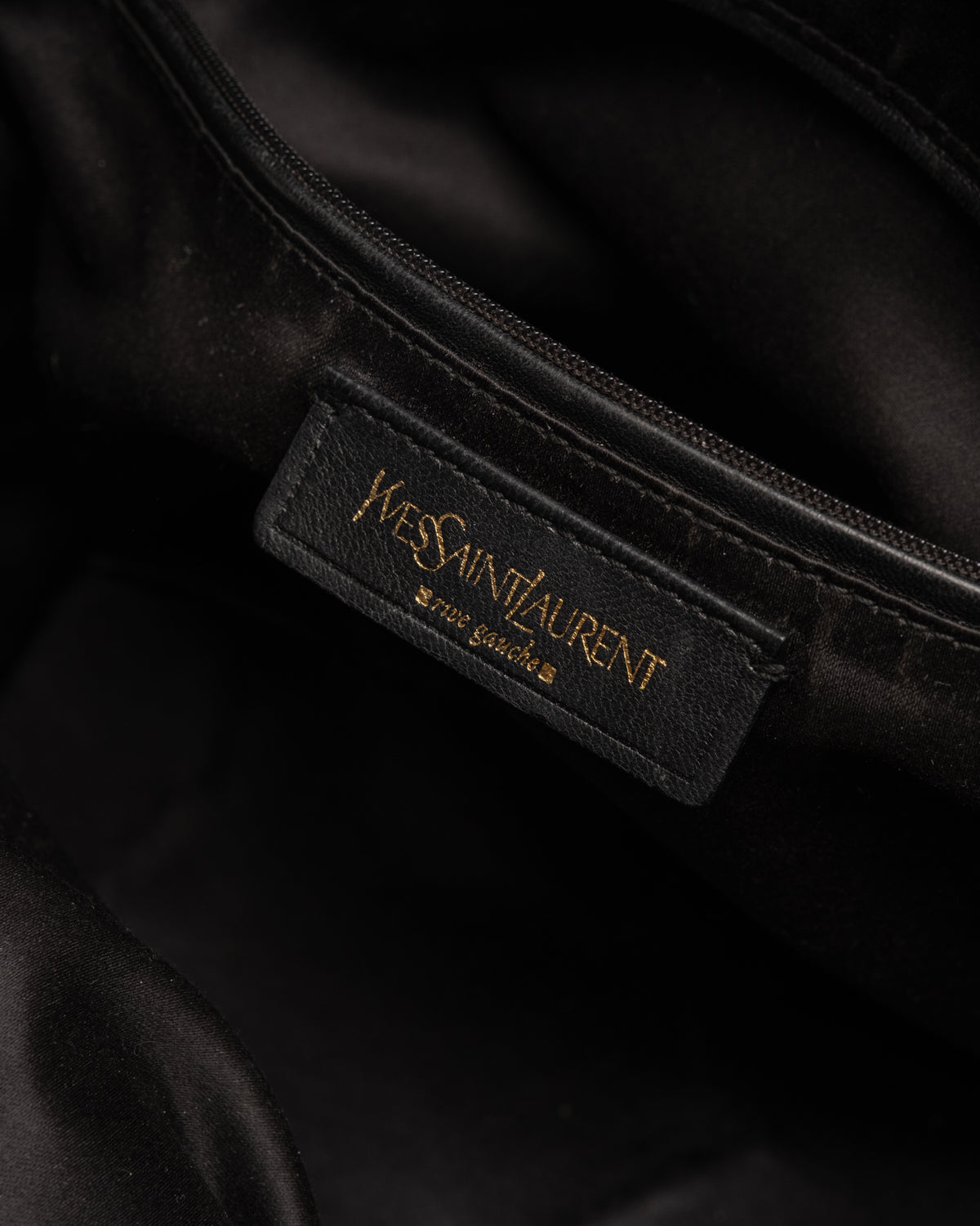 Yves Saint Laurent Rive Gauche - Croc Patent Muse Handbag - C. 2000s