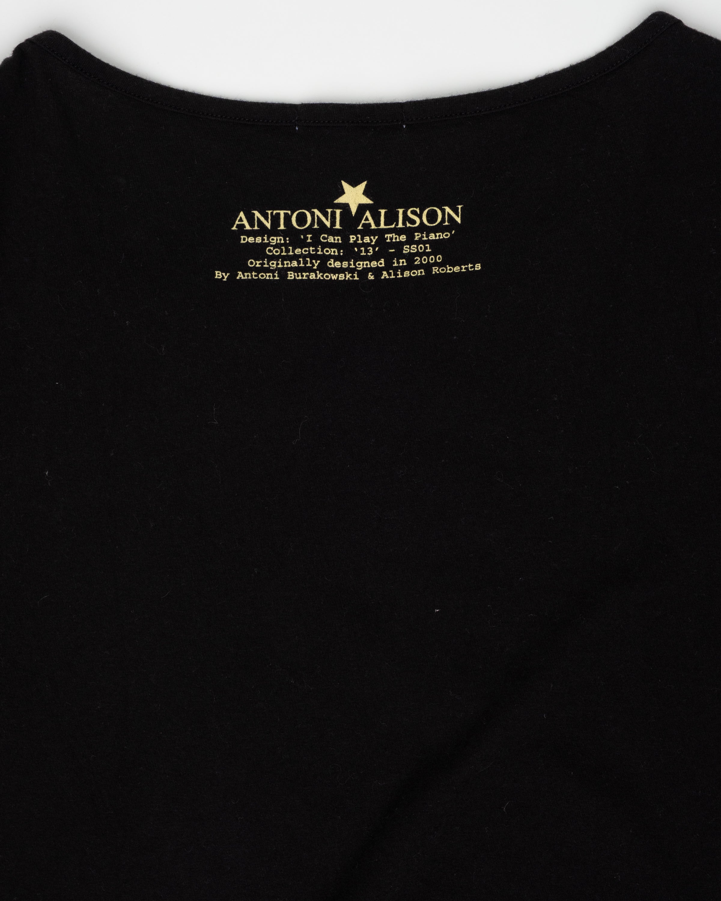 Antoni Alison - Uniqlo Piano Tee - L