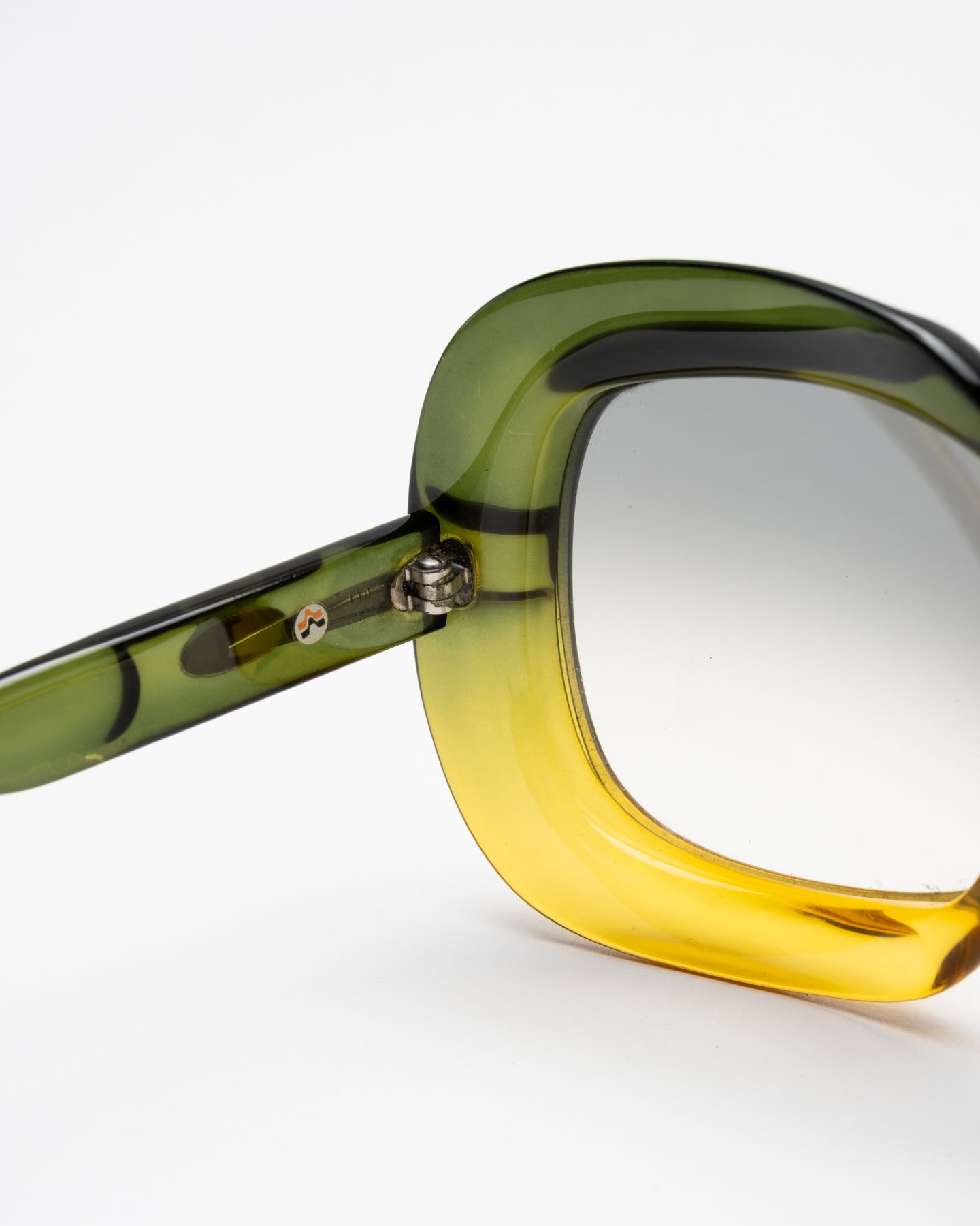 Christian Dior 130 - Oversized Gradient Sunglasses Optyl  C. 1970's