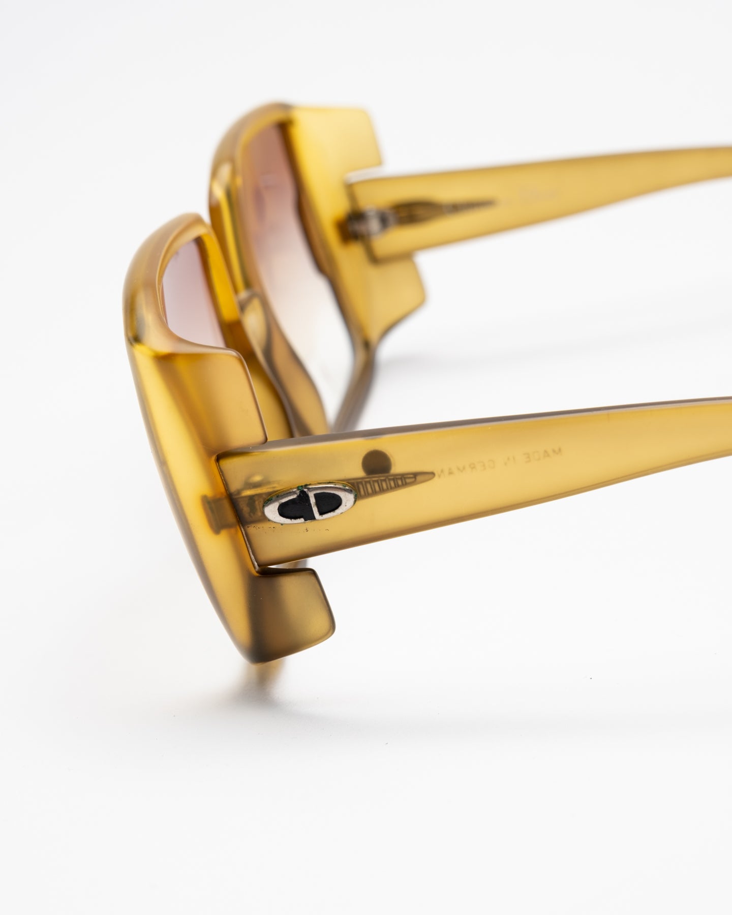 Christian Dior 2004 - Oversized Amber Sunglasses Optyl  C. 80's