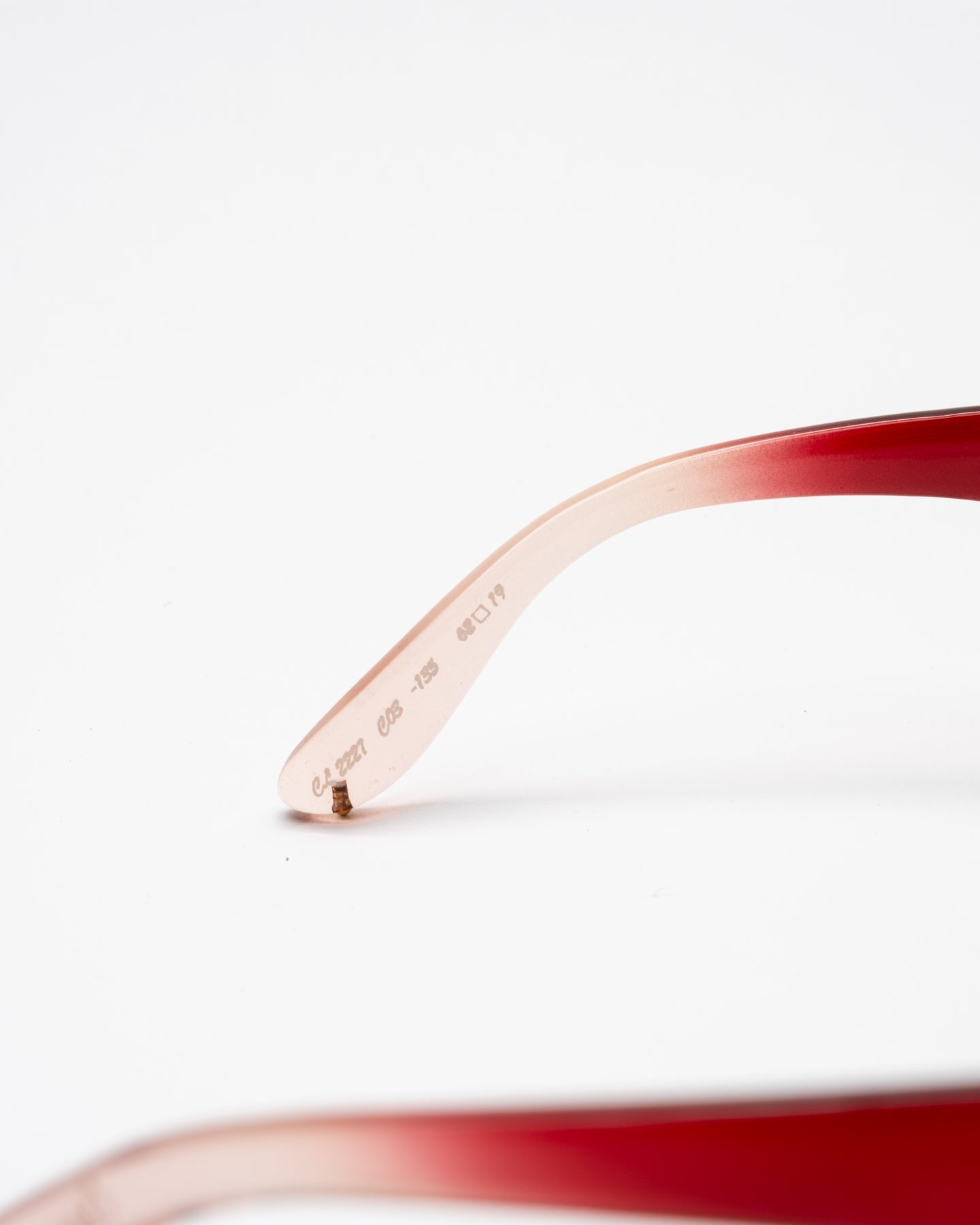 Chloé CL2227 C3 Raspberry Gradient Oversized Sunglasses