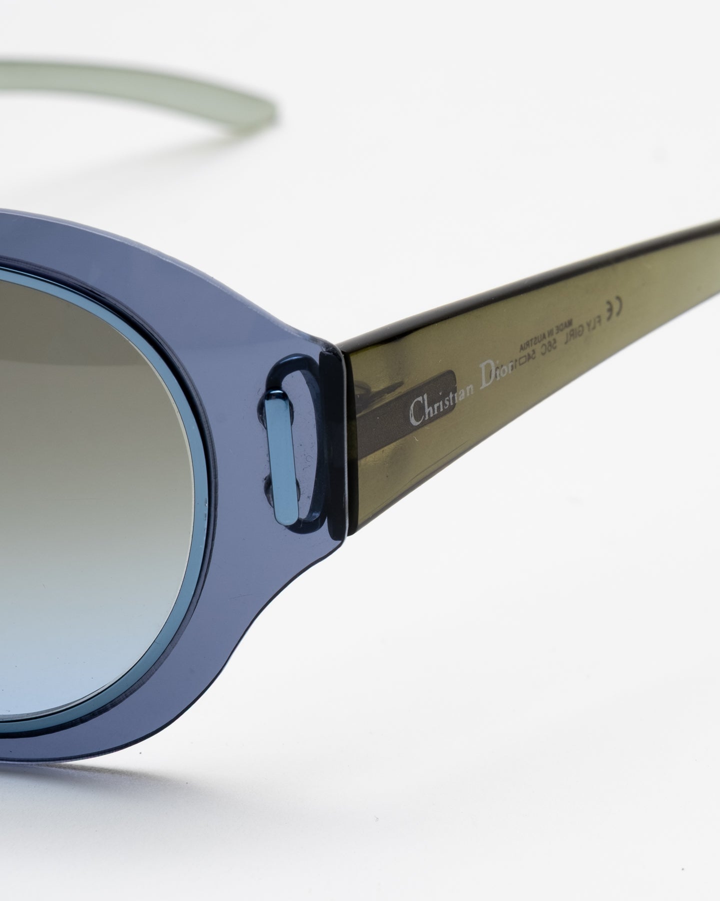 Christian Dior Fly Girl Gradient Sunglasses  56C C. 2000's