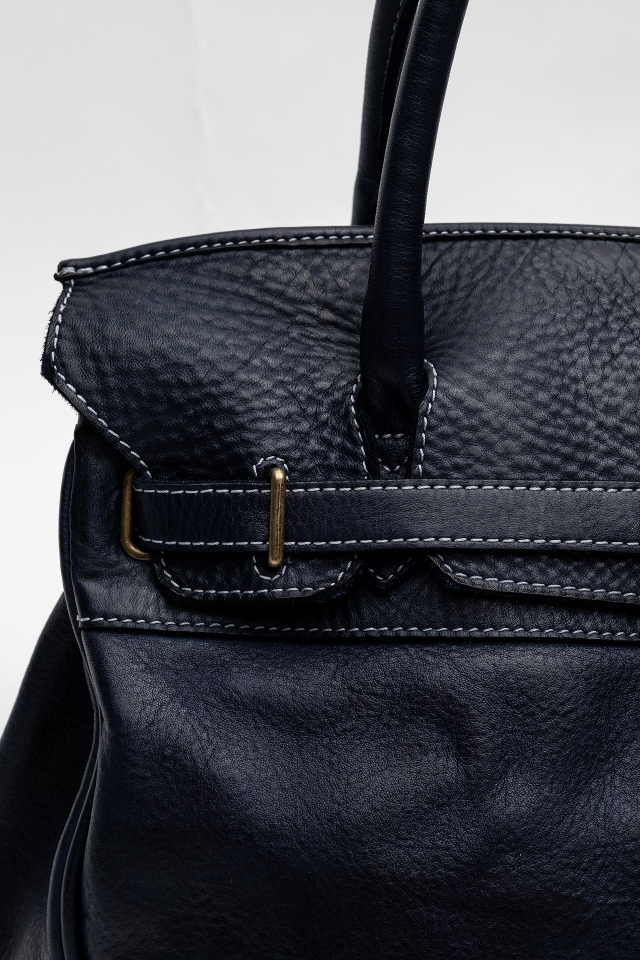 Washed Slouchy Calf Bag in Navy